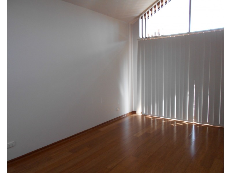 46 Boronia Road, Bossley Park NSW 2176