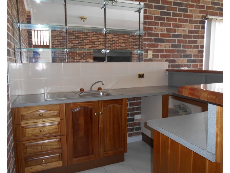 46 Boronia Road, Bossley Park NSW 2176