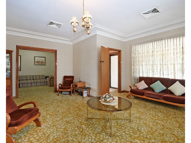 39 Macquarie Street, Fairfield NSW 2165