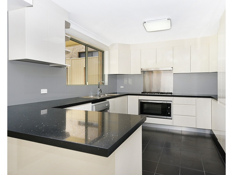 23 Lavender Place, Fairfield West NSW 2165