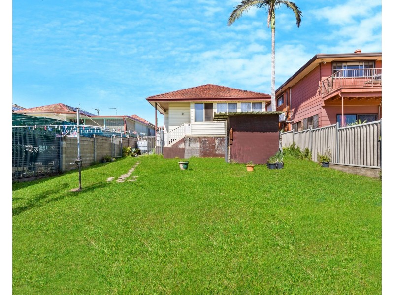 39 Rowley Street, Smithfield NSW 2164