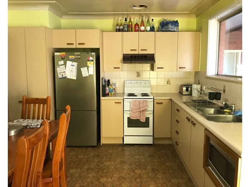 308 Smithfield Road, Fairfield West NSW 2165
