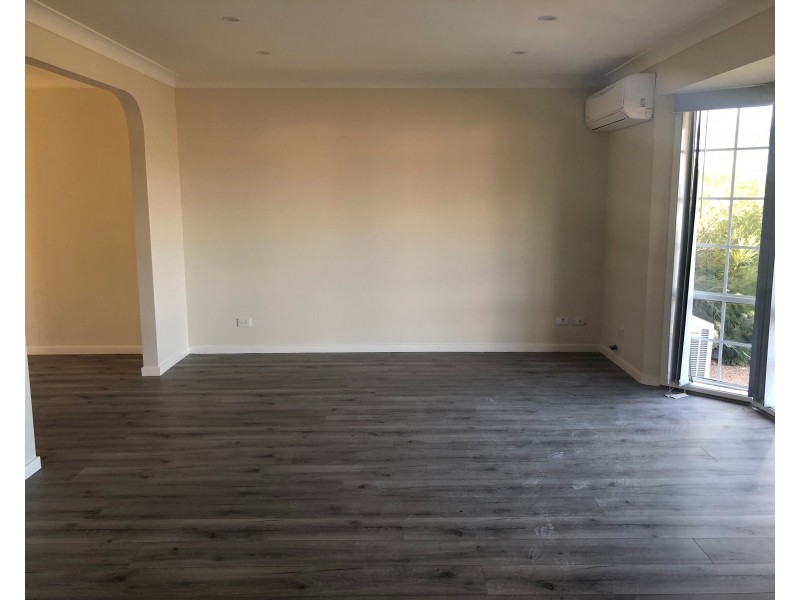 11 Mildara Place, Edensor Park NSW 2176