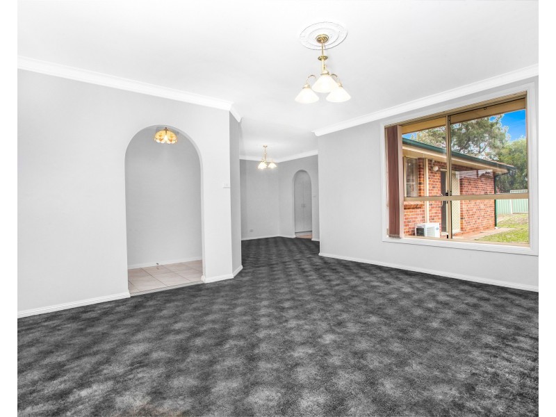 64 Quarry Road, Bossley Park NSW 2176