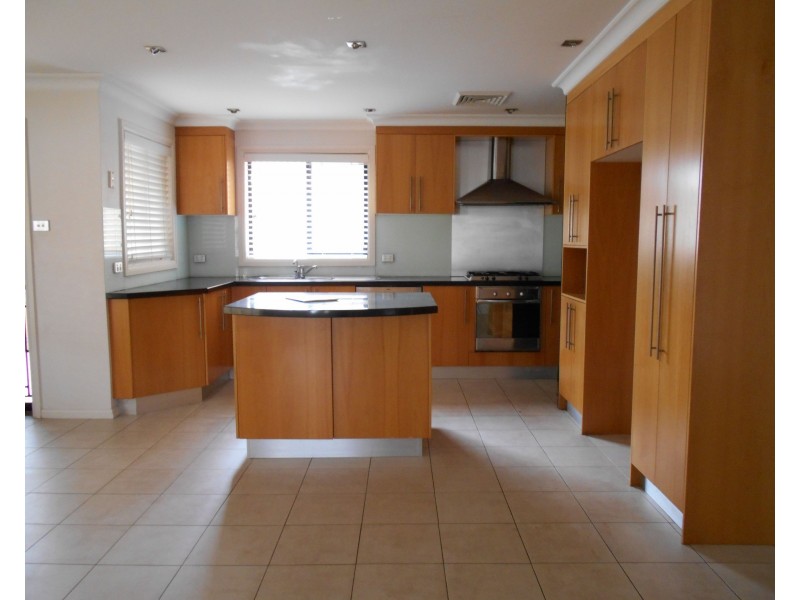 2 Stirling Street, Cecil Hills NSW 2171