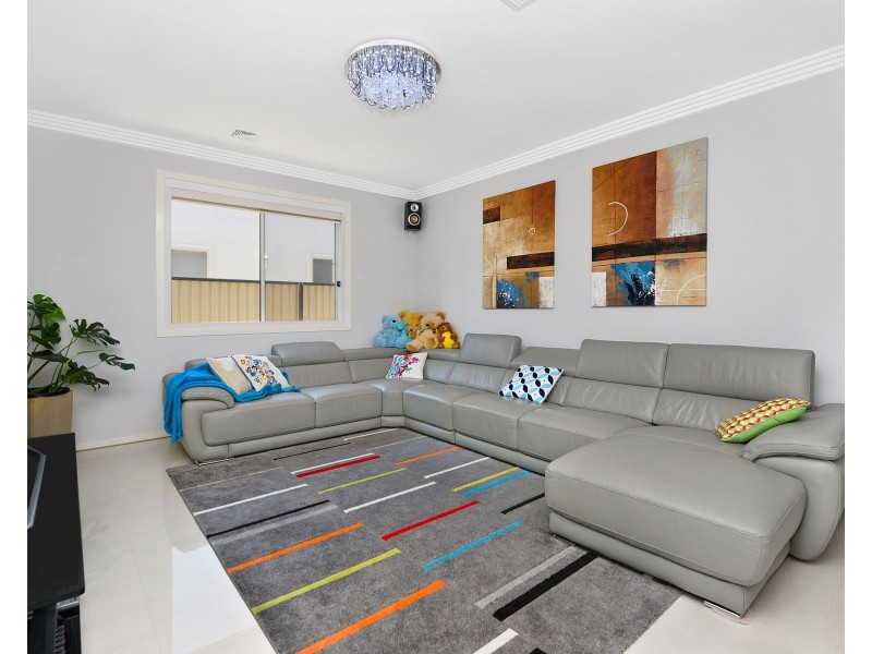 26 Moonshine Avenue, Cabramatta West NSW 2166