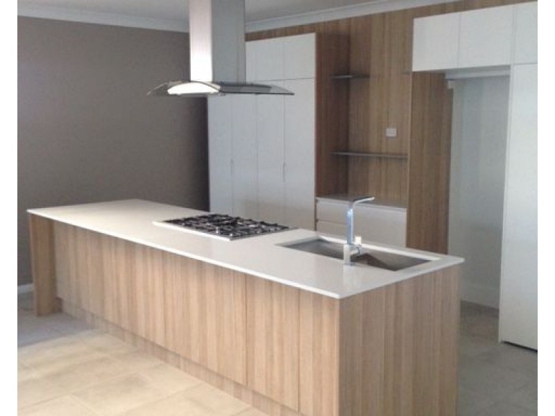 232 Mciver Avenue, Middleton Grange NSW 2171