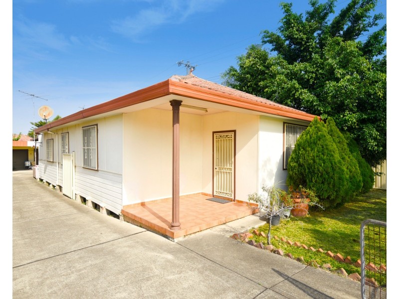 55 Joyce Street, Fairfield NSW 2165