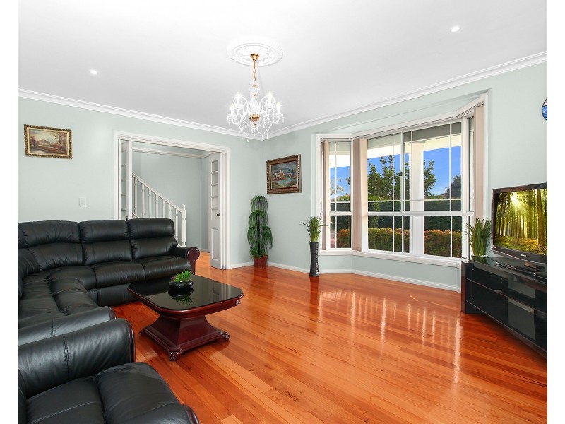 5 Mollymook Street, Prestons NSW 2170