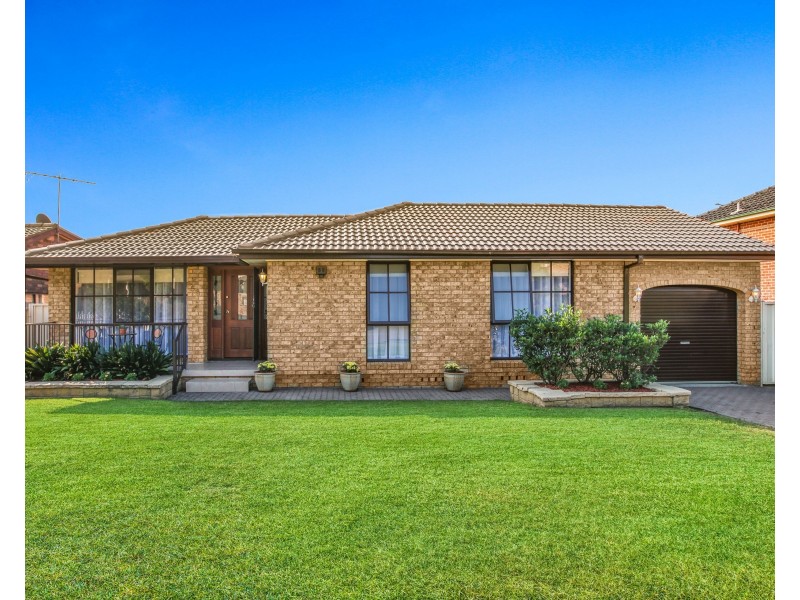 59 Tallowood Crescent, Bossley Park NSW 2176