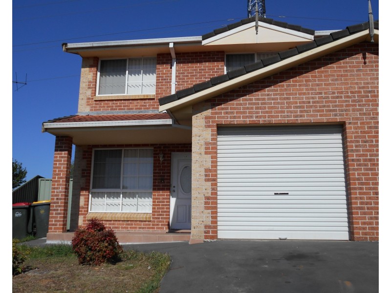 12 Hollydene Crescent, Edensor Park NSW 2176
