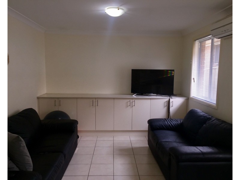 7A Burramy Close, Bossley Park NSW 2176