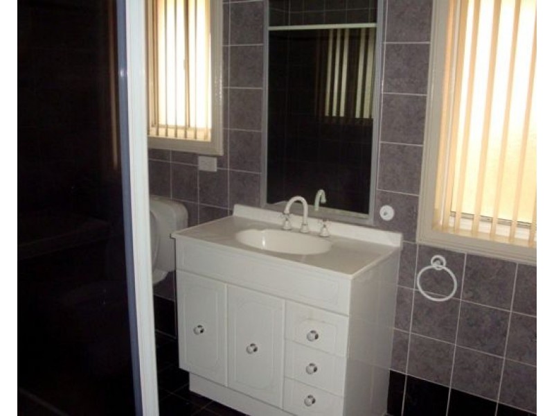 52 Dransfield Road, Edensor Park NSW 2176