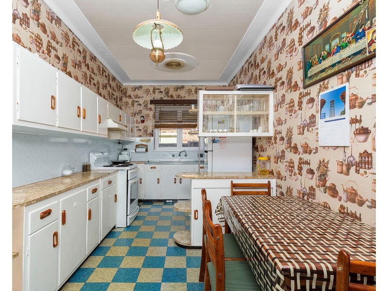 10 Rowley Street, Smithfield NSW 2164