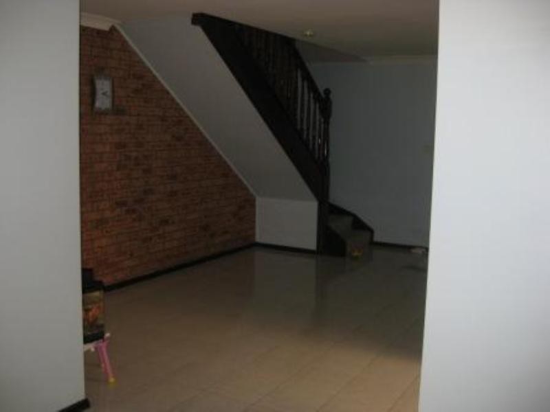 Canley Heights NSW 2166