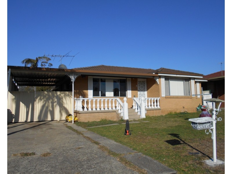 3 Coolatai Crescent, Bossley Park NSW 2176