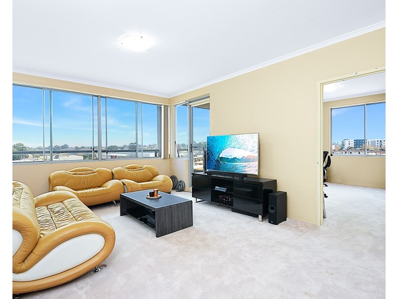 401/28 Smart Street, Fairfield NSW 2165