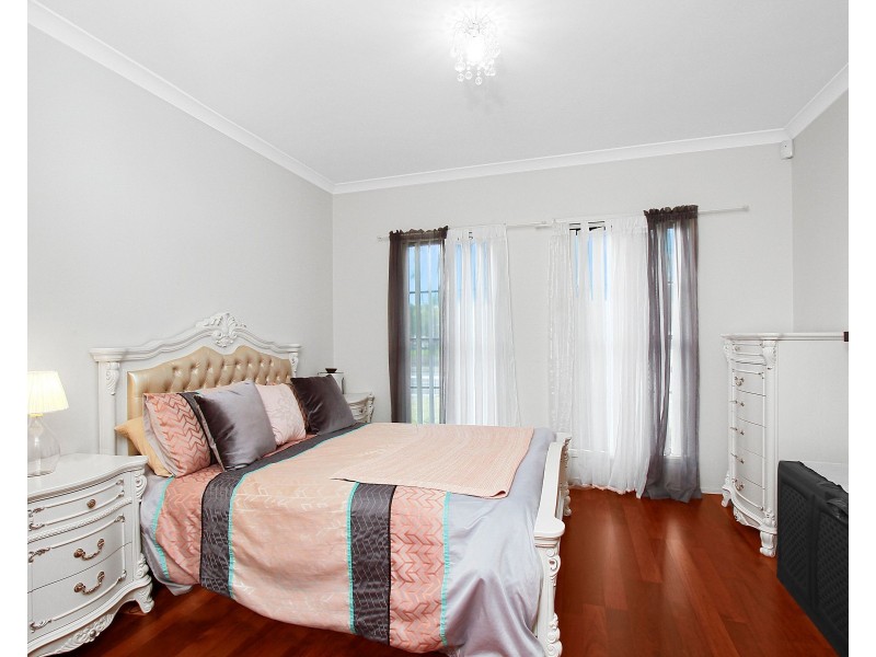251 Mimosa Road, Greenfield Park NSW 2176