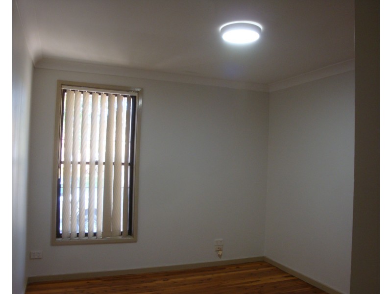 32 Ainsworth Crescent, Wetherill Park NSW 2164