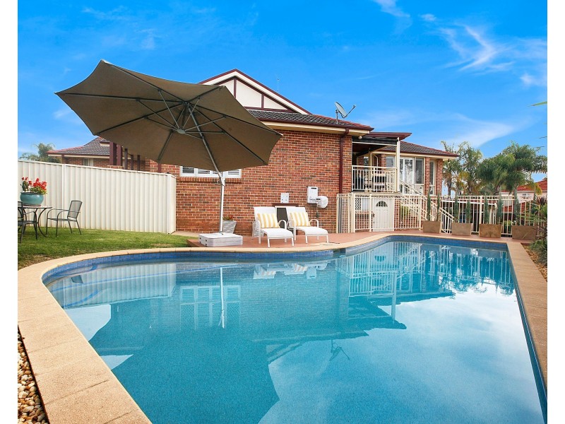 16 Kangaroo Close, Green Valley NSW 2168