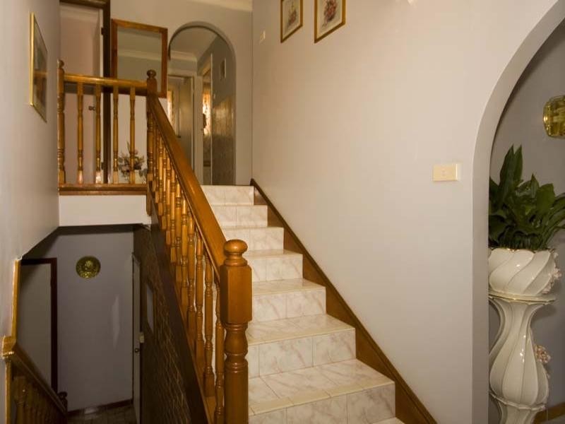 5 Apache Road, Bossley Park NSW 2176