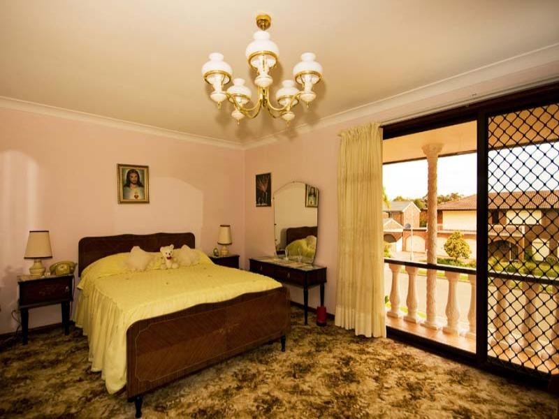 5 Apache Road, Bossley Park NSW 2176