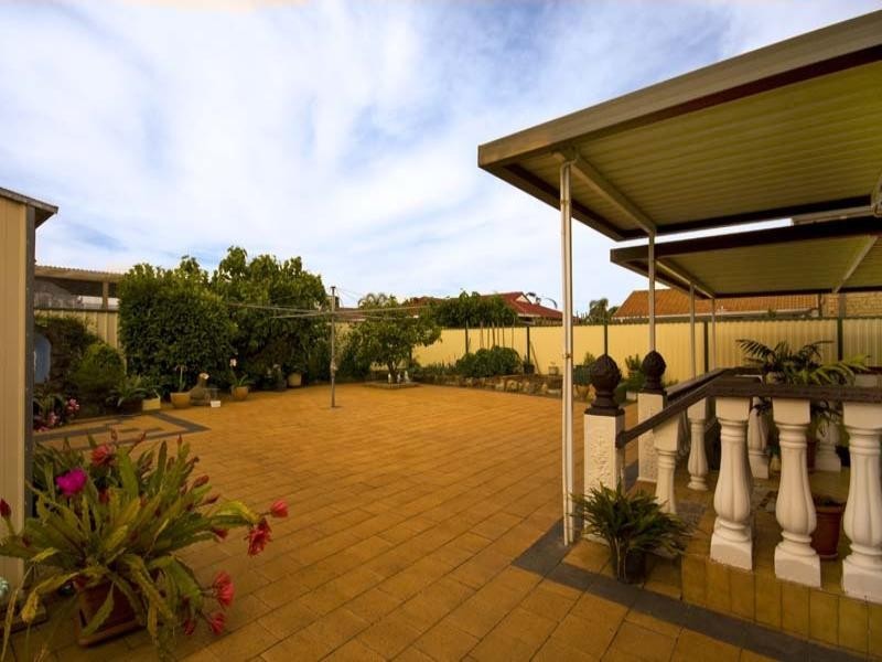 5 Apache Road, Bossley Park NSW 2176