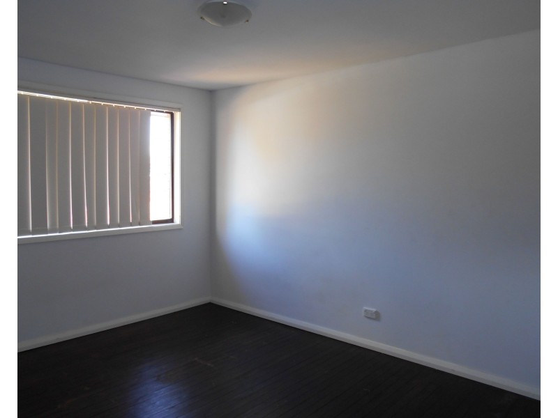 40 Ollier Crescent, Prospect NSW 2148