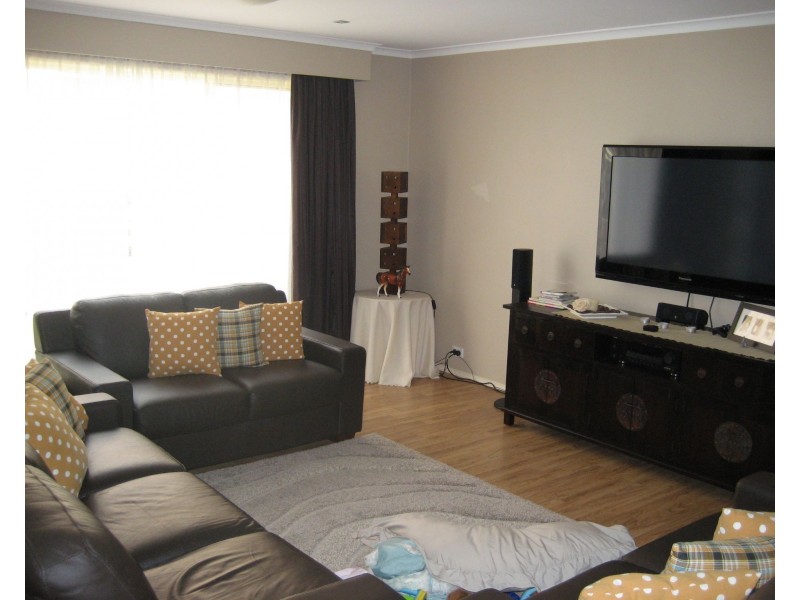 4 Joshua Moore Drive, Horningsea Park NSW 2171