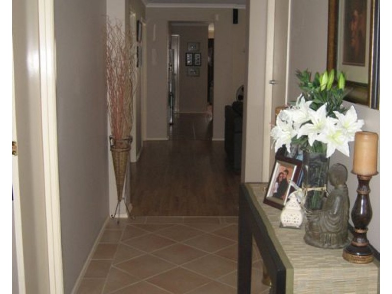 4 Joshua Moore Drive, Horningsea Park NSW 2171