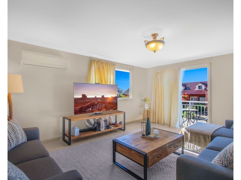 19 Garrison Road, Bossley Park NSW 2176