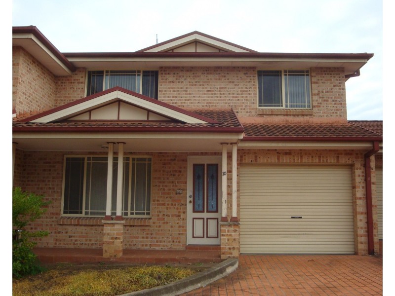 10B Mataro Close, Edensor Park NSW 2176