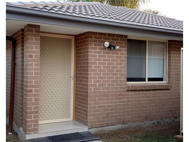 6A Barker Street, Bossley Park NSW 2176