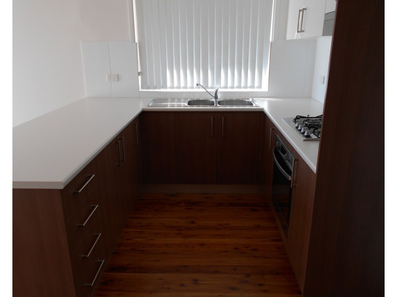 10 Etna Place, Bossley Park NSW 2176