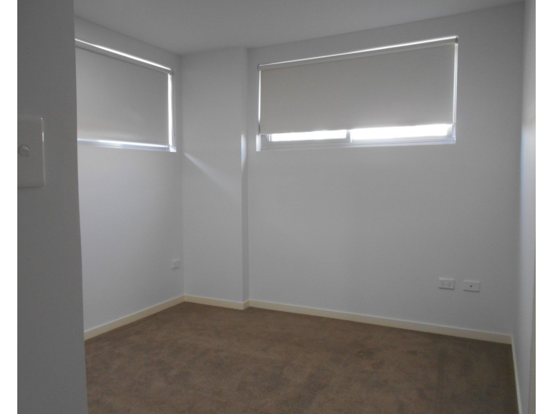 4-6 Centenary Road, Merrylands NSW 2160