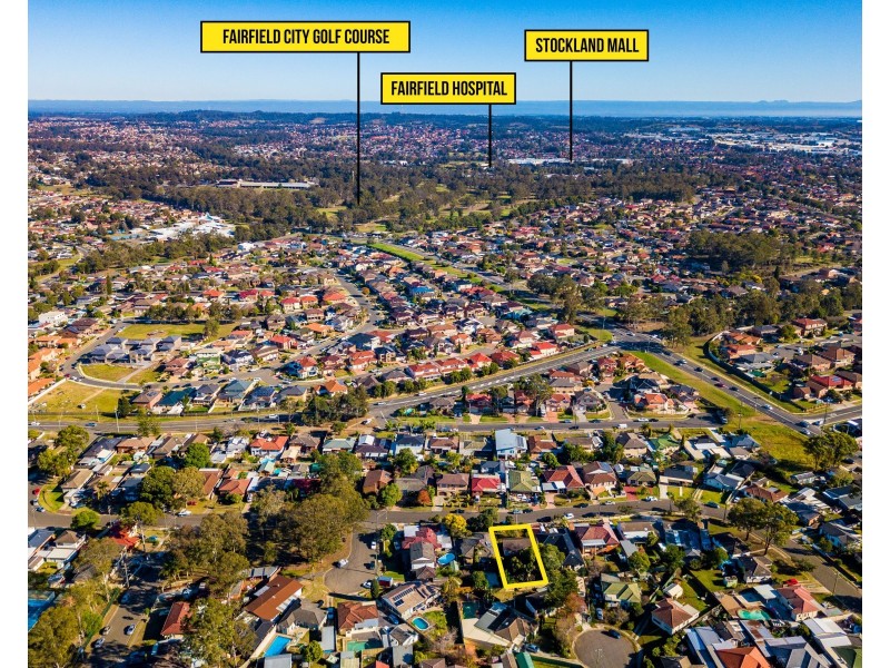 16 Norfolk Avenue, Fairfield West NSW 2165