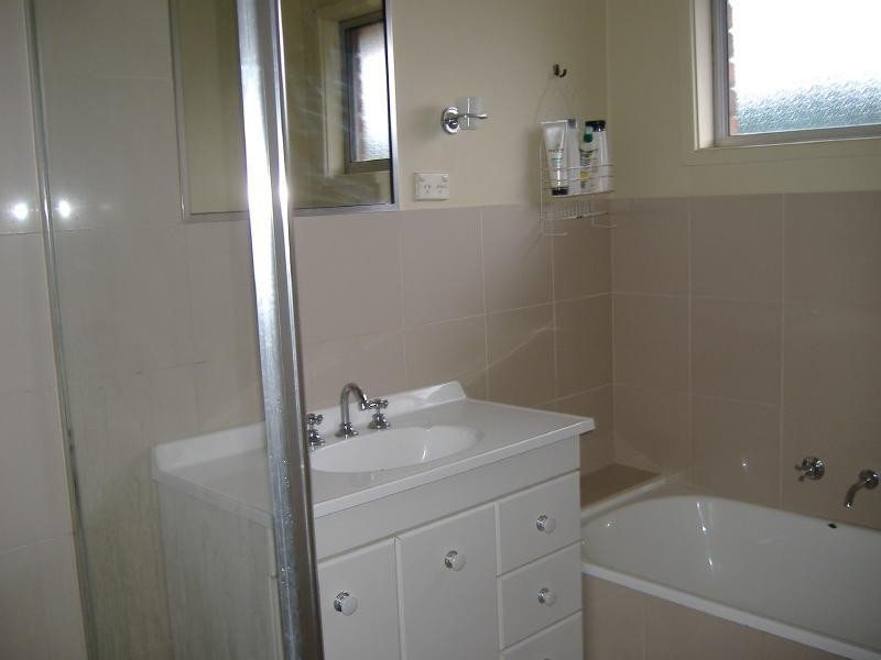 60 Mulligan Street, Bossley Park NSW 2176