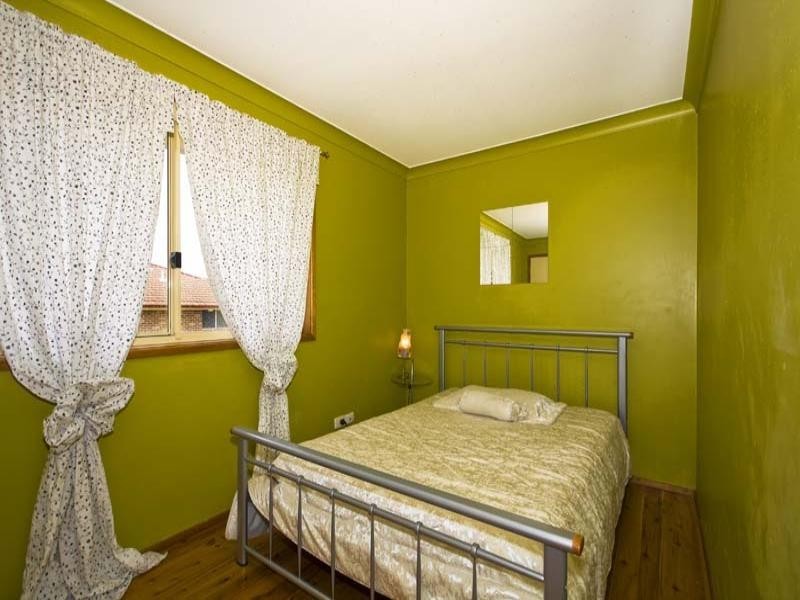 4 Waterhouse Street, Abbotsbury NSW 2176