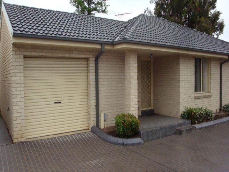 4/102-104 Station Street, Fairfield Heights NSW 2165