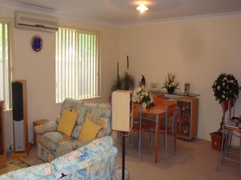 4/102-104 Station Street, Fairfield Heights NSW 2165