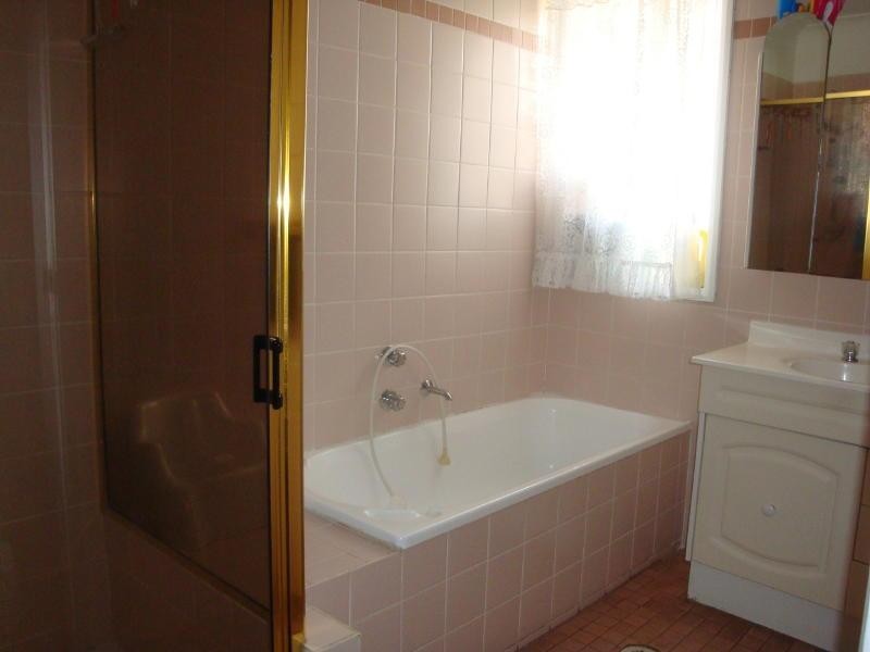 8 Hope Crescent, Bossley Park NSW 2176