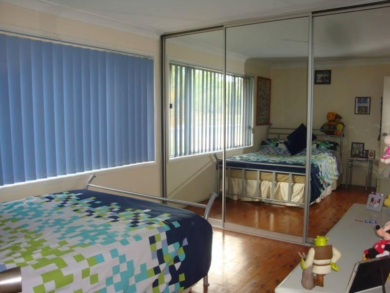 136 Restwell Road, Bossley Park NSW 2176