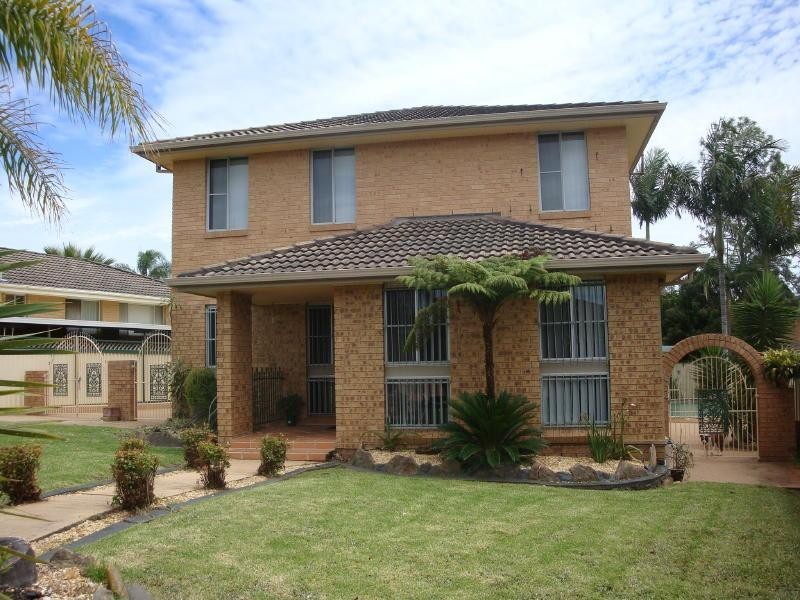 11 Bicane Close, Edensor Park NSW 2176
