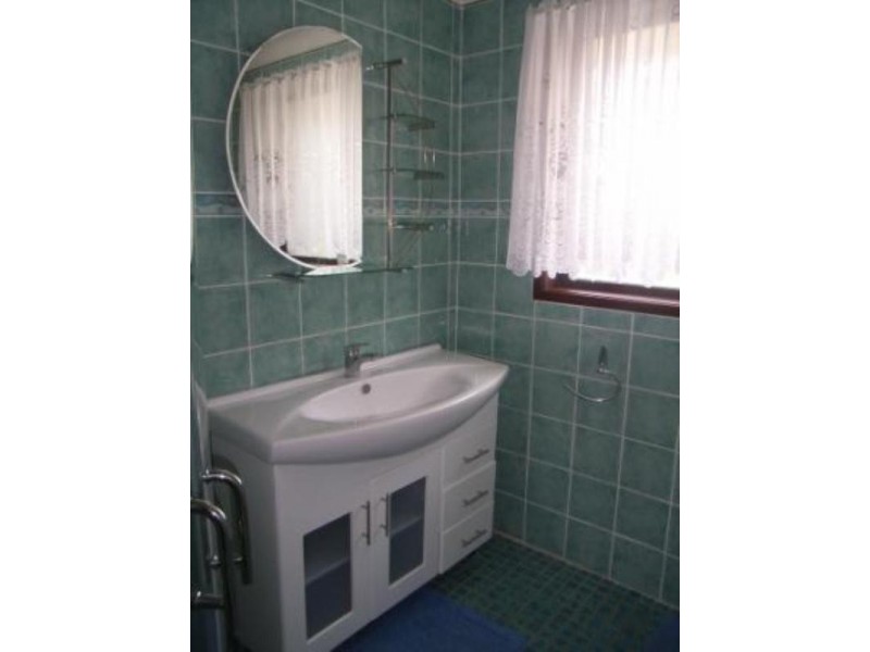 Greenfield Park NSW 2176