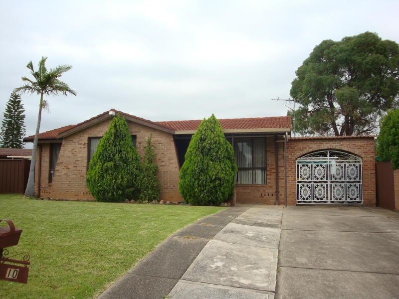 10 Cowper Place, Wetherill Park NSW 2164