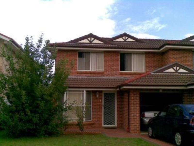 72 Wyattville Drive, West Hoxton NSW 2171