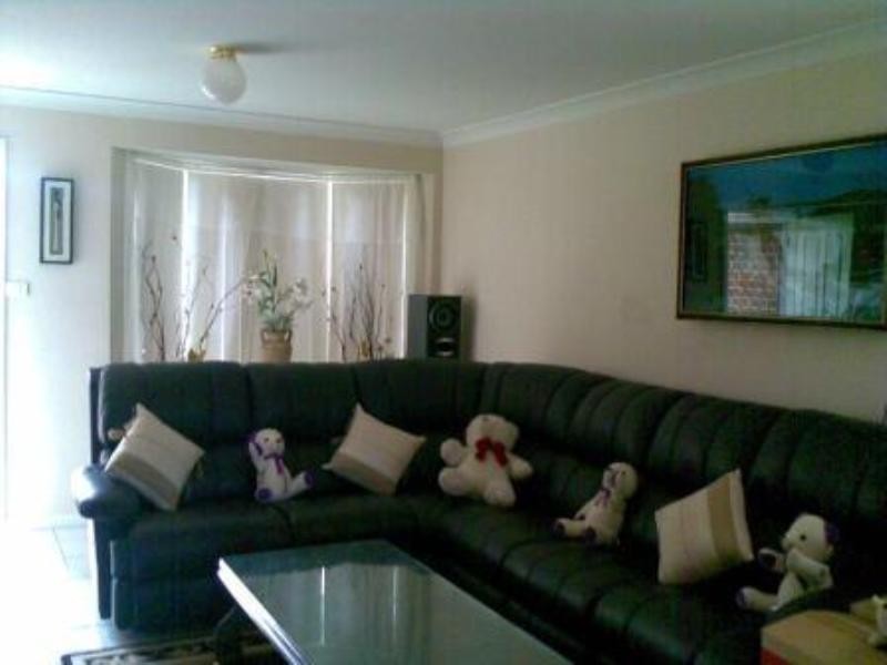 72 Wyattville Drive, West Hoxton NSW 2171