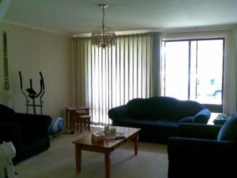 9 Ironside Street, St Johns Park NSW 2176