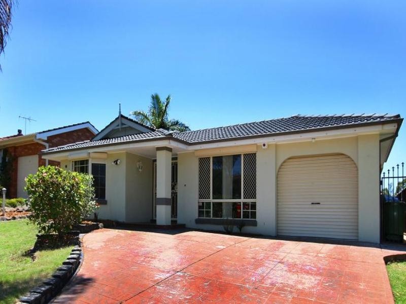 4 Glenton Street, Abbotsbury NSW 2176