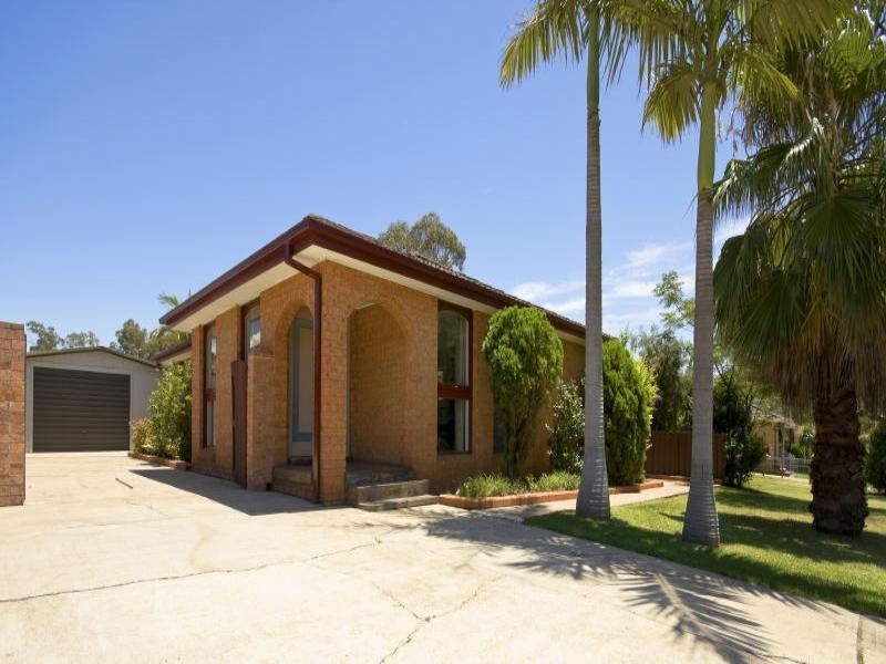 26 Marlowe Street, Wetherill Park NSW 2164